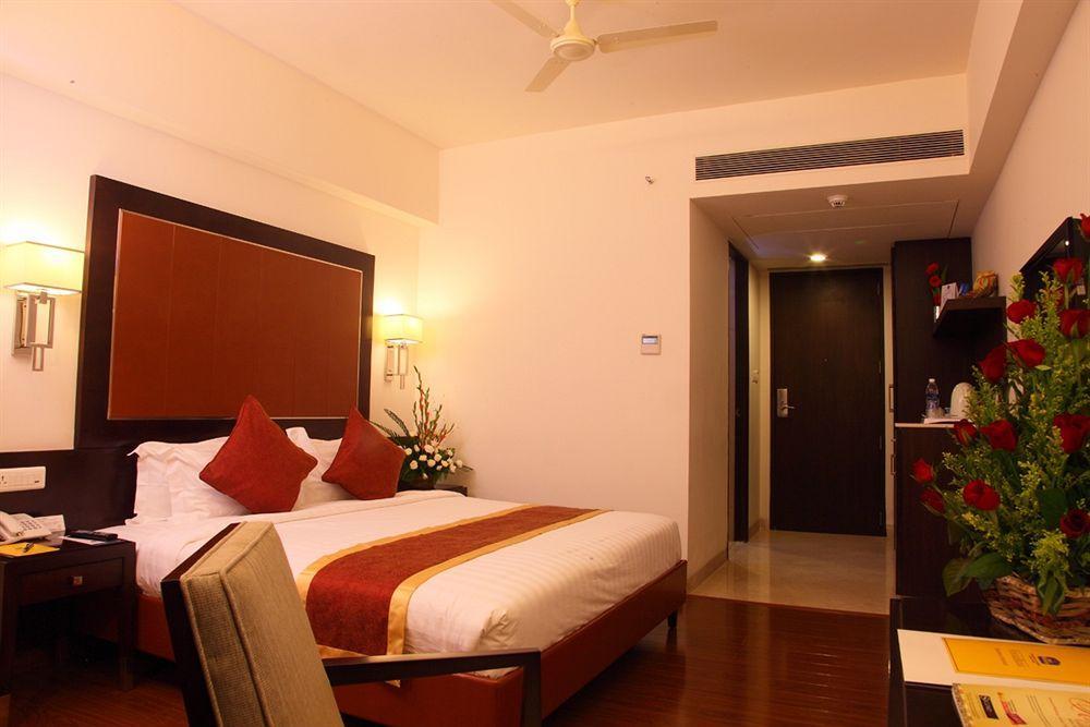 Best Western Jubilee Ridge Hyderabad Esterno foto