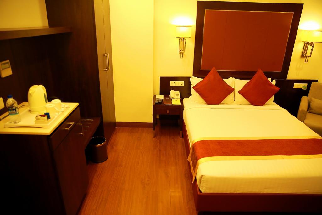 Best Western Jubilee Ridge Hyderabad Esterno foto